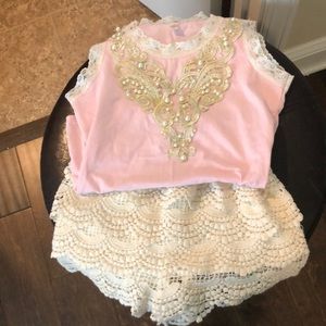 Crochet style scalloped Short and pink shirt set